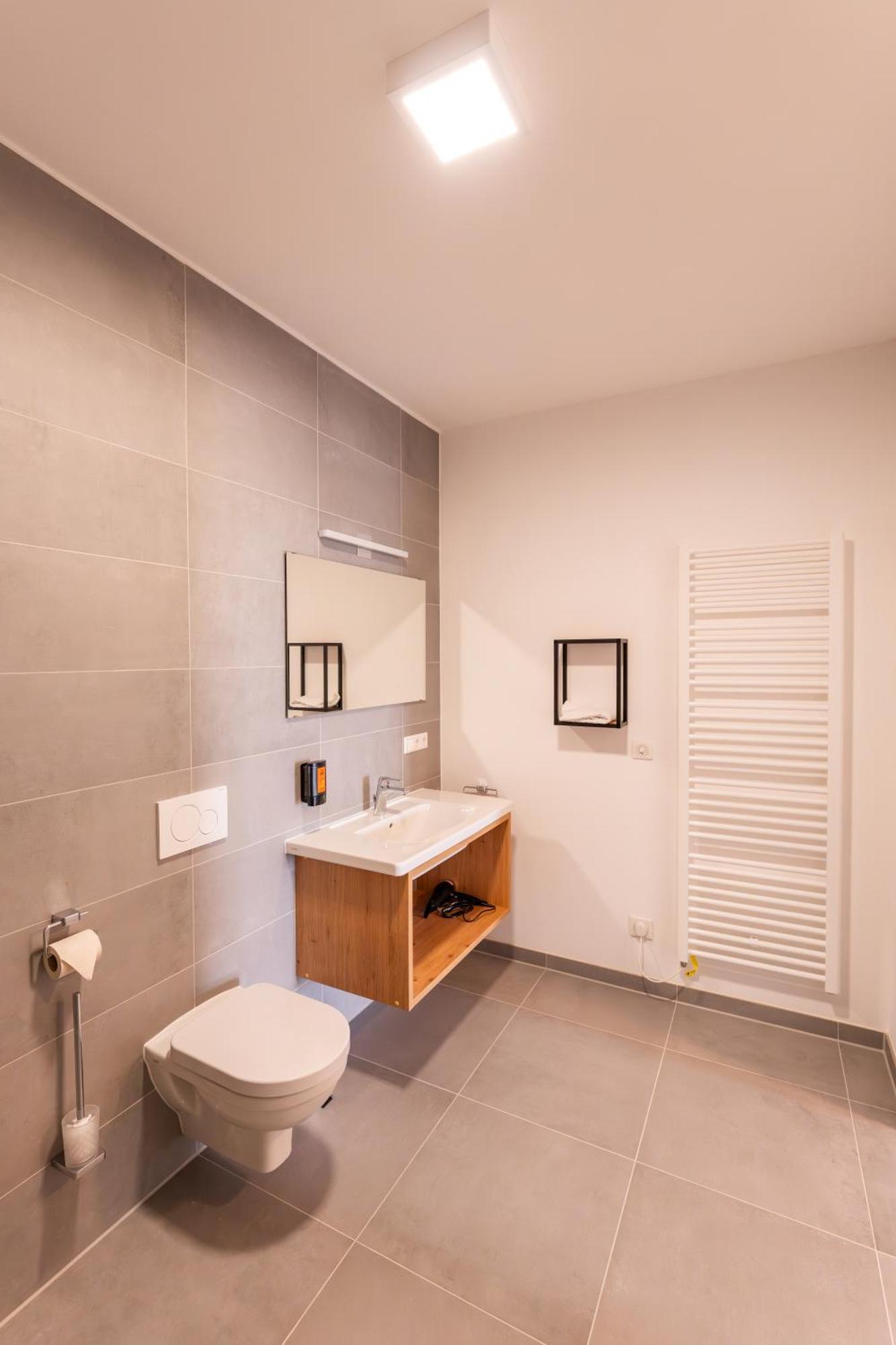 Aparthotel Living Neuburg Neuburg an Der Donau Pokoj fotografie